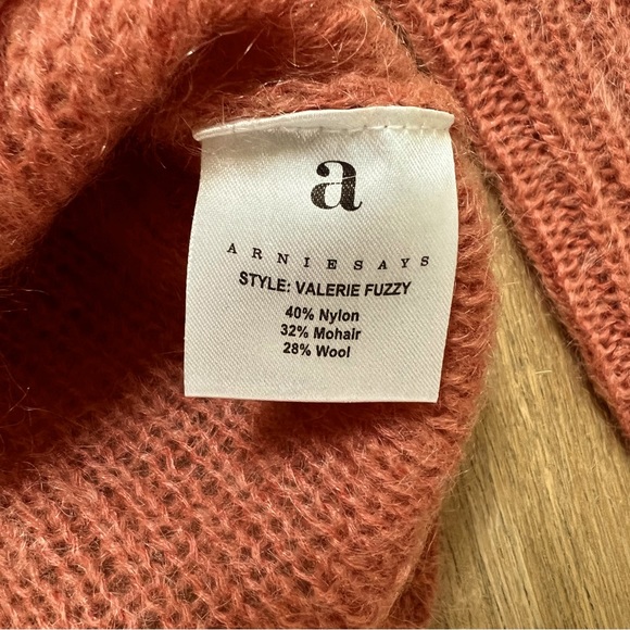 Mohair Puff Sleeve Sweater - Picture 8 of 9